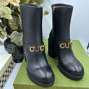 Women's Gucci logo platform ankle boots size 39 made in Italy